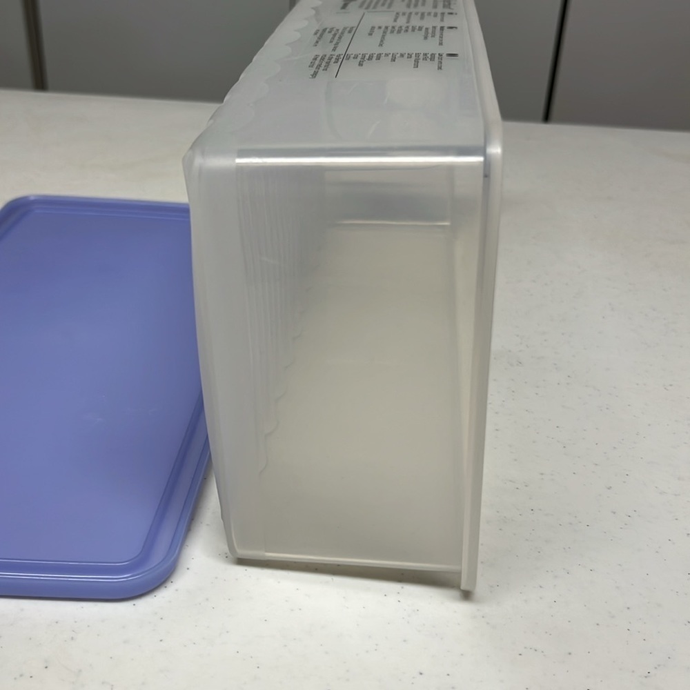 Tupperware FridgeSmart Produce Keeper Vented Vegetable Storage Container - Picture 7 of 12